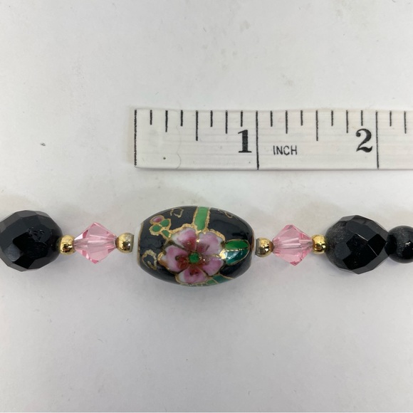 Necklace with Painted Beads Black/Pink - Picture 6 of 7